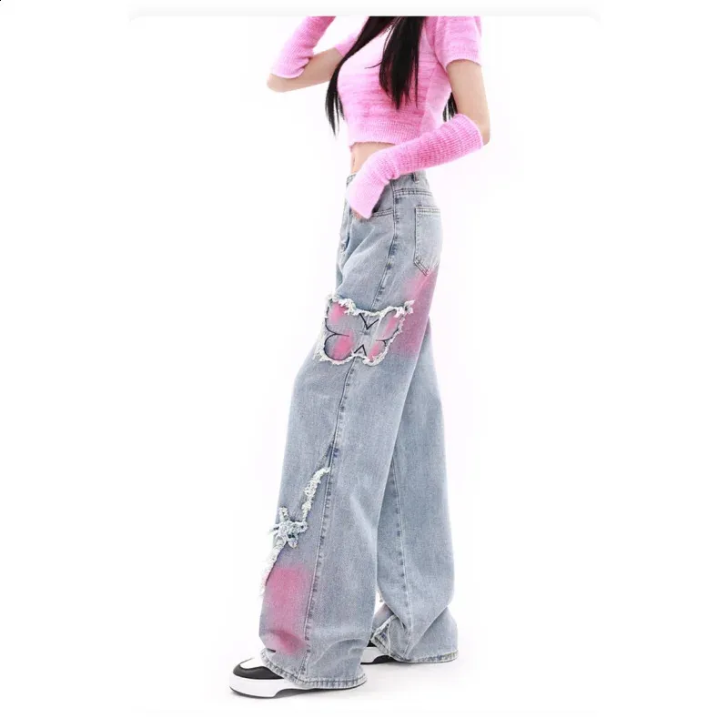 Homage straight jeans with curved seams and strass