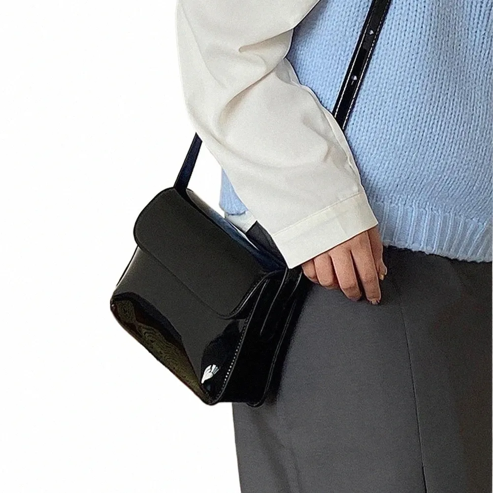 【2plan】Square Cross Leather Bag DHgate.com:Red Patent Leather Square Crossbody Bag for Women