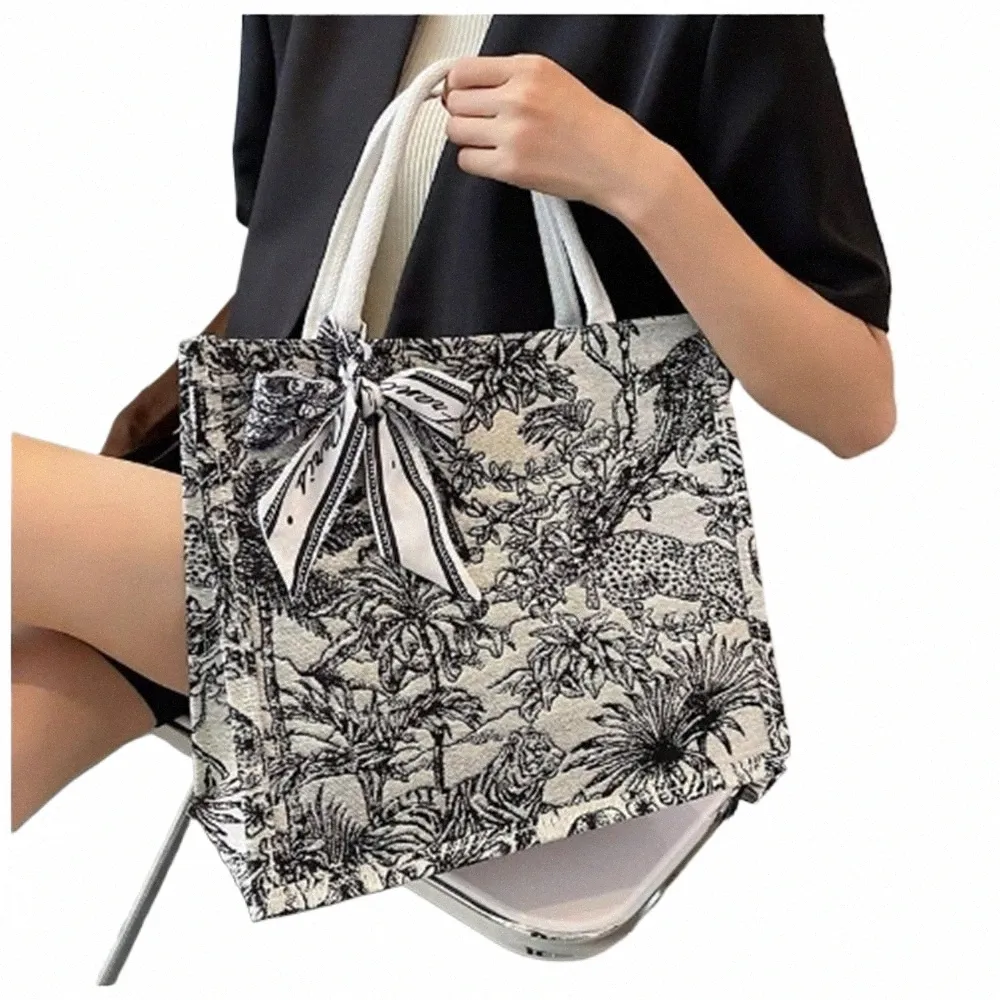 Large Tote Bag for Work Travel Stylish Handbag, Commuter Bag, Teacher  Bag, Versatile Shoulder Bag for Women, Durable Spacious