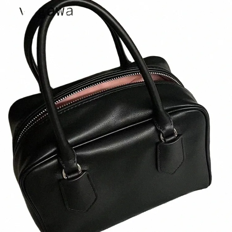 Miyagawa Black Bowling Bag: Korean Niche Design, Chic Small Miyagawa Black Bowling Bag: Korean Niche Design, Chic Small