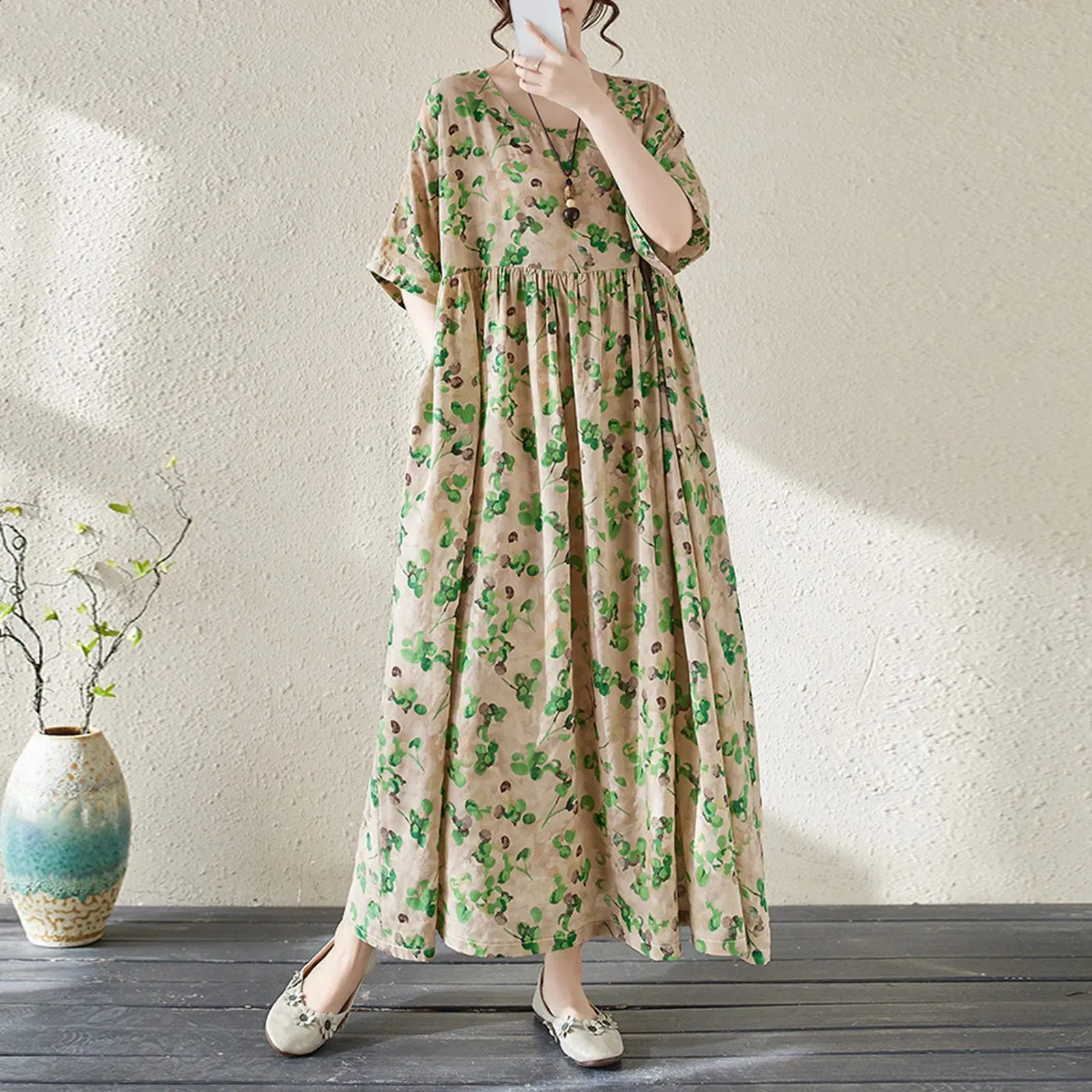 Womens Plus Size Velvet Maxi Dress Oversized Floral Print Floor-Length Flared Sleeve Wedding Dress from Dhgate Plus size Dresses - price 47.89 Womens Plus Size Velvet Maxi Dress Oversized Floral Print Floor-Length Flared Sleeve Wedding Dress from Dhgate Plus size Dresses - price 47.89
