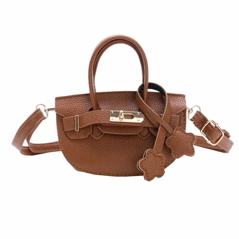 ミュージシャン CDL Hand Stitched Mini Basket Beige Fancy Coach Shoulder Bag Handmade in Finest Material and