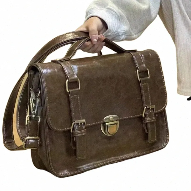 DHgate.com:Vintage Japanese Schoolgirls Streetwear Crossbody DHgate.com:Vintage Japanese Schoolgirls Streetwear Crossbody