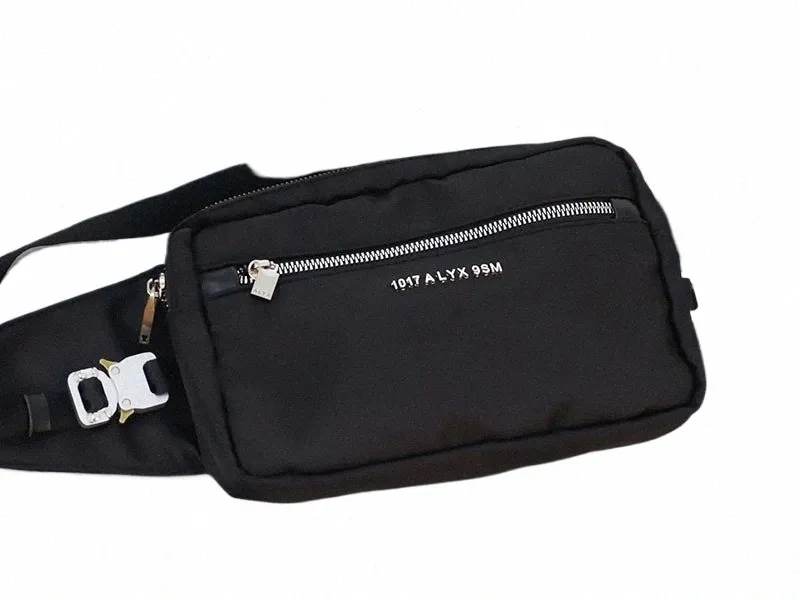 Street Style Waist Bag High Quality Nylon Outdoor Backpack Crossbody Bag for Men and Women