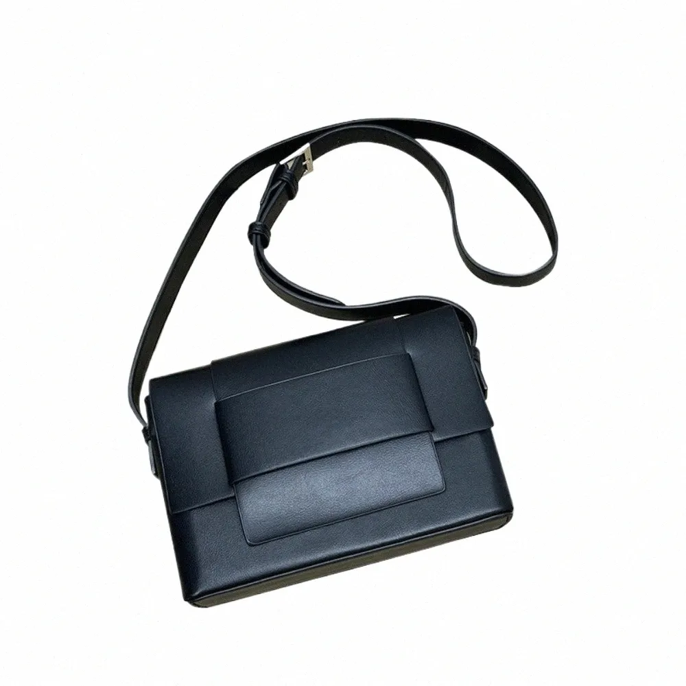 Trendy Retro One Shoulder Bag Women's Crossbody Purse, Stylish Small Square Handbag, Versatile Casual Bag for Daily Use