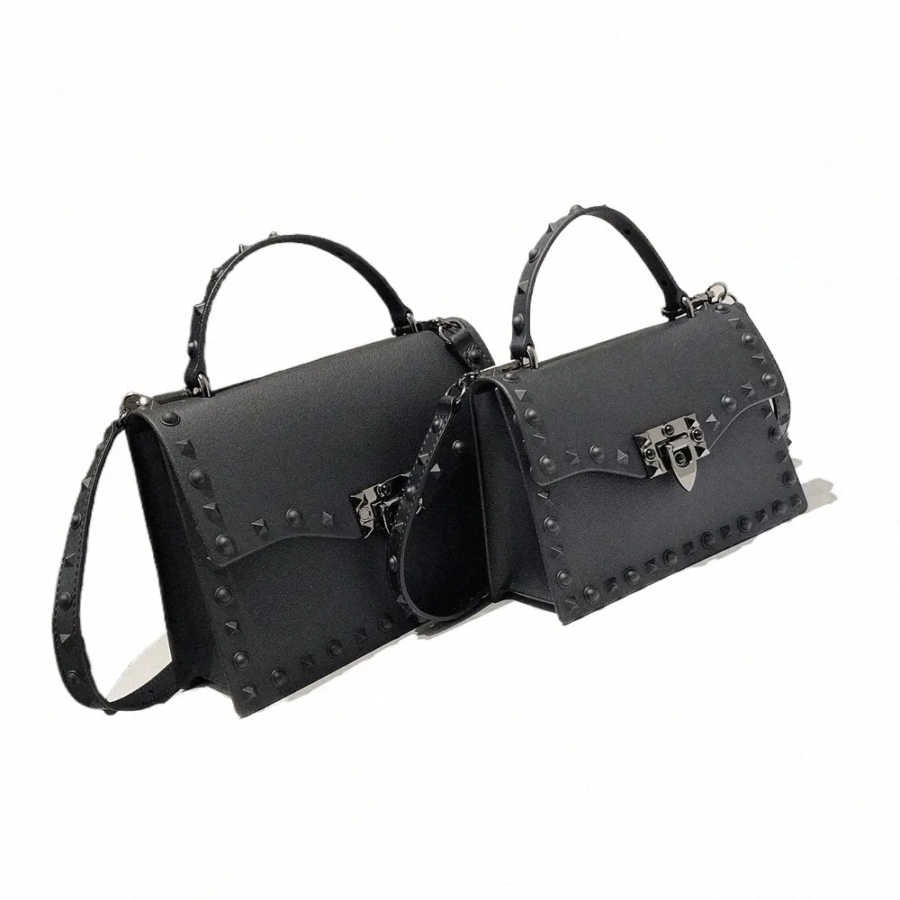 ショルダーバッグ・ポシェット JILLSTUART [Jelly Bag] Black Glossy Leather Shoulder Bag XL 14FX06gtvtXENvur6MqA14N073E.png
