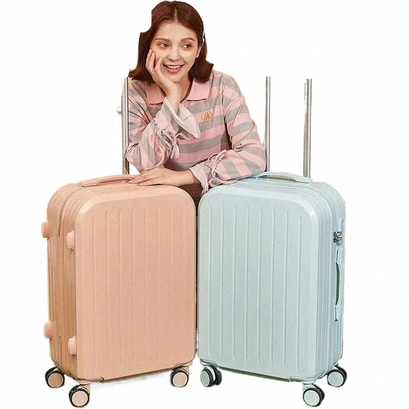 Stylish Womens Rolling Luggage Large Capacity Boarding Bag