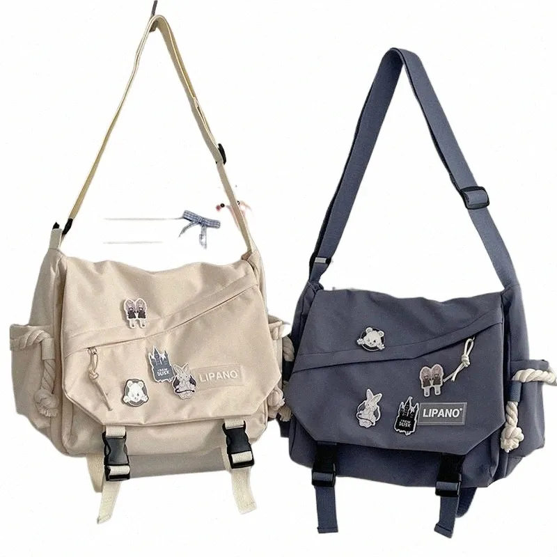 ホワイト ma.chi sama Mini embossed-leather M bag with chain Black / Gray For