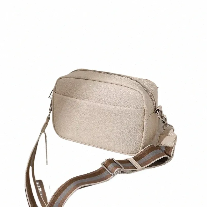 Minimalist Solid Color PU Leather Small Square Camera Bag Crossbody Fiable Commuter Crossbody Womens Travel Camera Bag Crossbody 60XZ From Dazzleclutch 20.83 DHgate.Com
