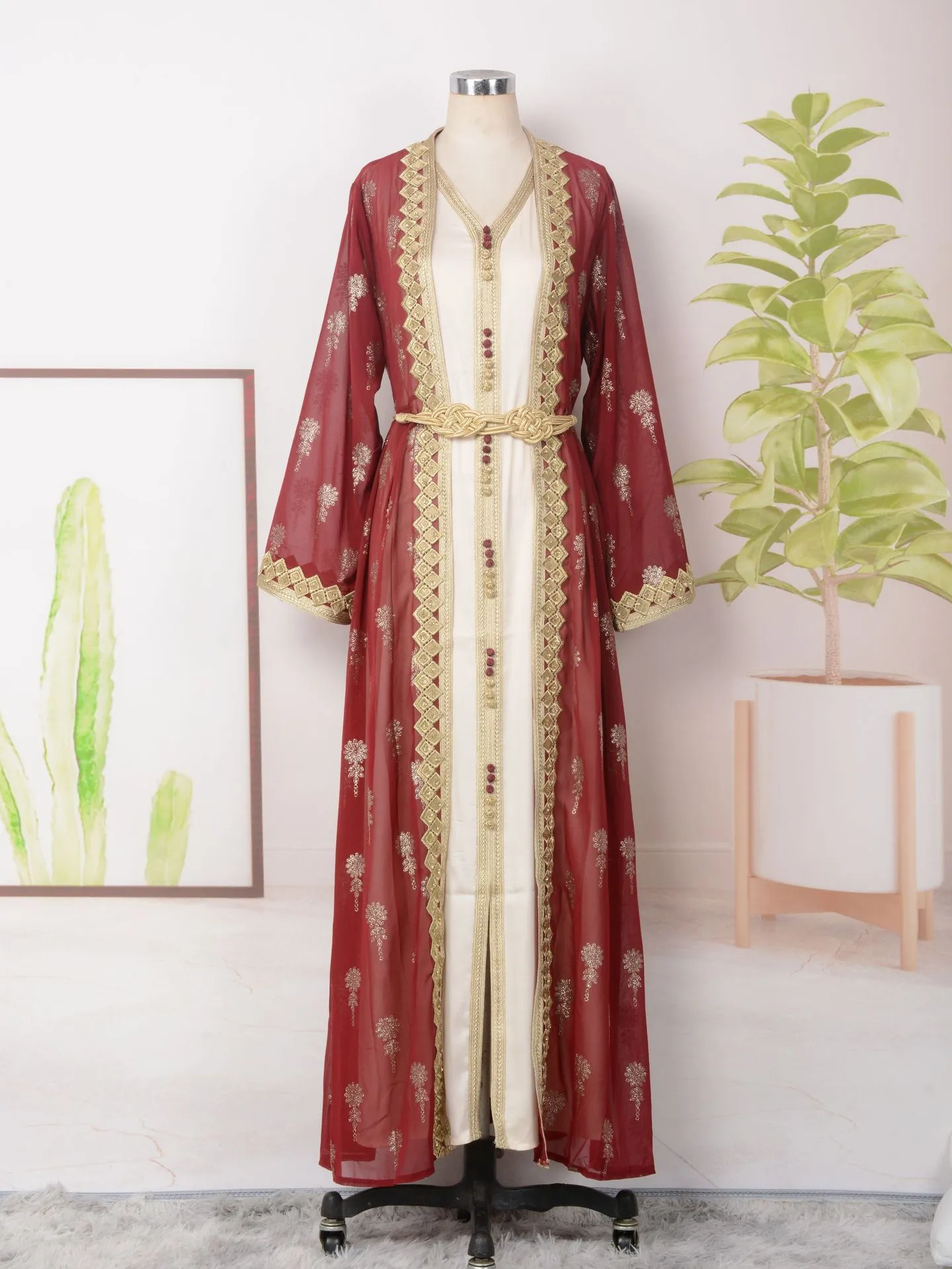 Muslim Formal Evening Dress with Embroidery Chiffon Sweep Train for Middle  Eastern Prom from Dhgate Prom Dresses - price 366.09