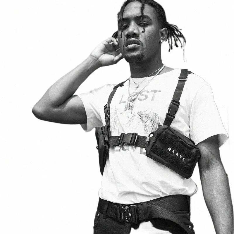 DHgate.com:Unisex Streetwear Punk Chest Rig Bag: Fashionable