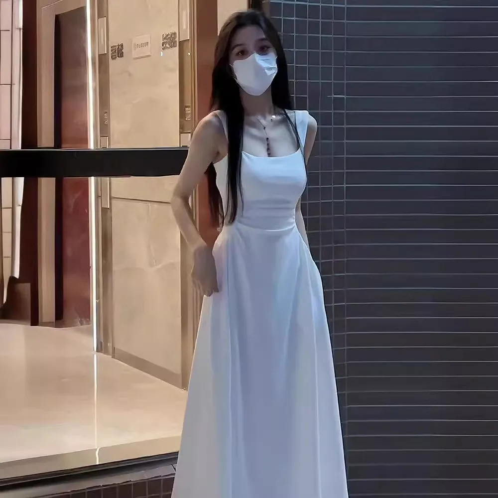 Designer Dresses White Halter Dress Sleeveless Summer Dress For Casual Tea  Break Lightweight French Style From Clothingsale123, $6.93 In Bulk |  DHgate.Com