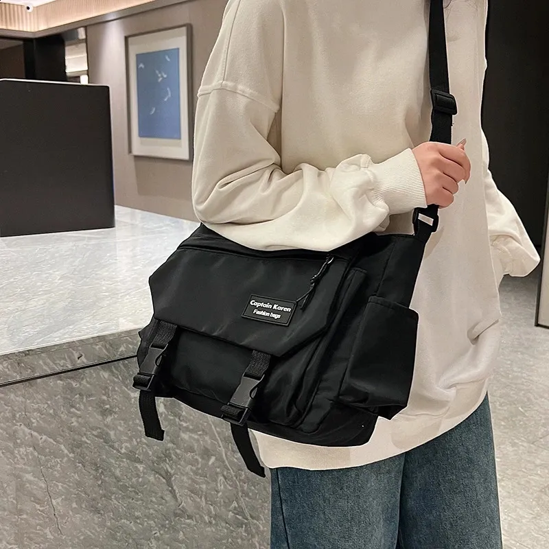 DHgate 2024 Nylon Crossbody Bag for Women Casual Messenger Bags Waterproof Shoulder Handbag Ladies Large Capacity Travel School Bag Brown Bags Luggage Accessories