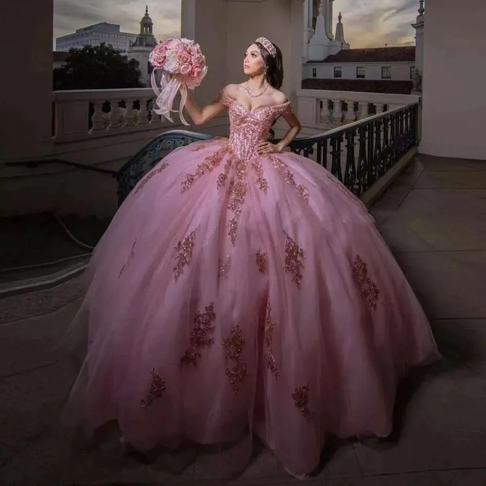 Strapless Spaghetti Straps 3D Butterfly Appliques Bow Knot Pink Sweet 16 Quinceanera Dress WQ1032