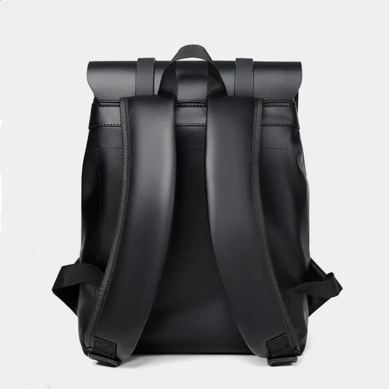 Mens Leather Laptop Backpack, Mens Outdoor Backpacks  display picture 2