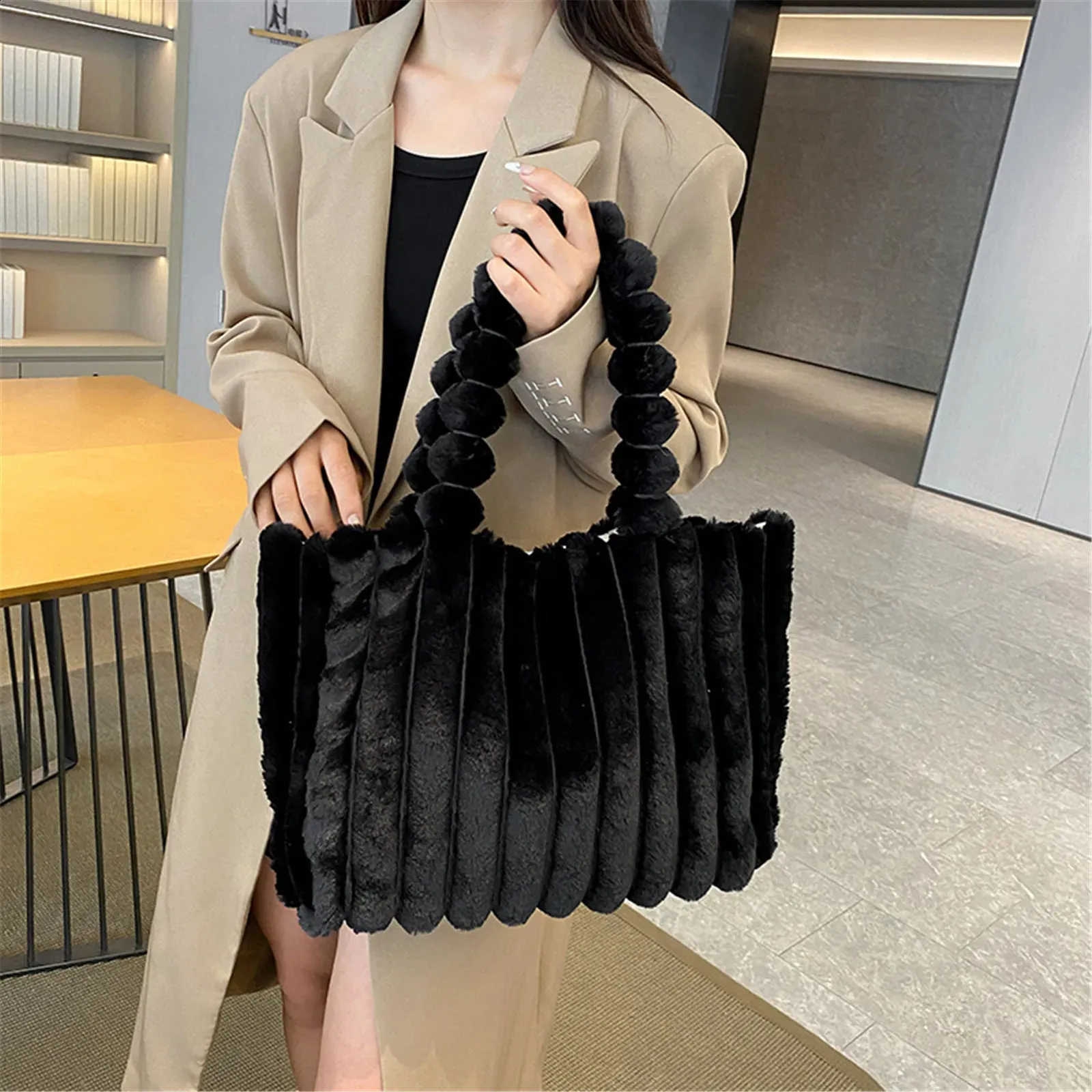 DHgate.com:Fluffy Faux Fur Tote Bag - Plush Shoulder Purse