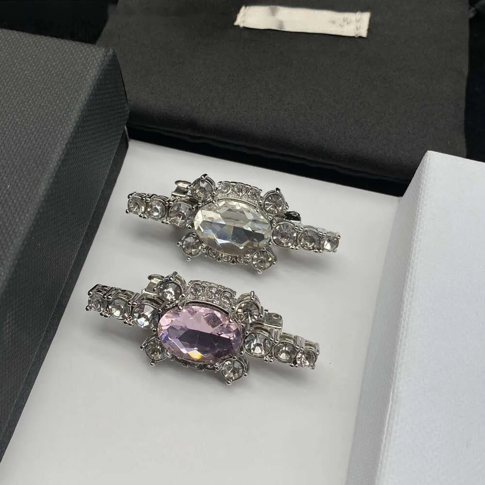 Miu Familys New Pink Crystal Hair Clip | Full Diamond Spring  display picture 2