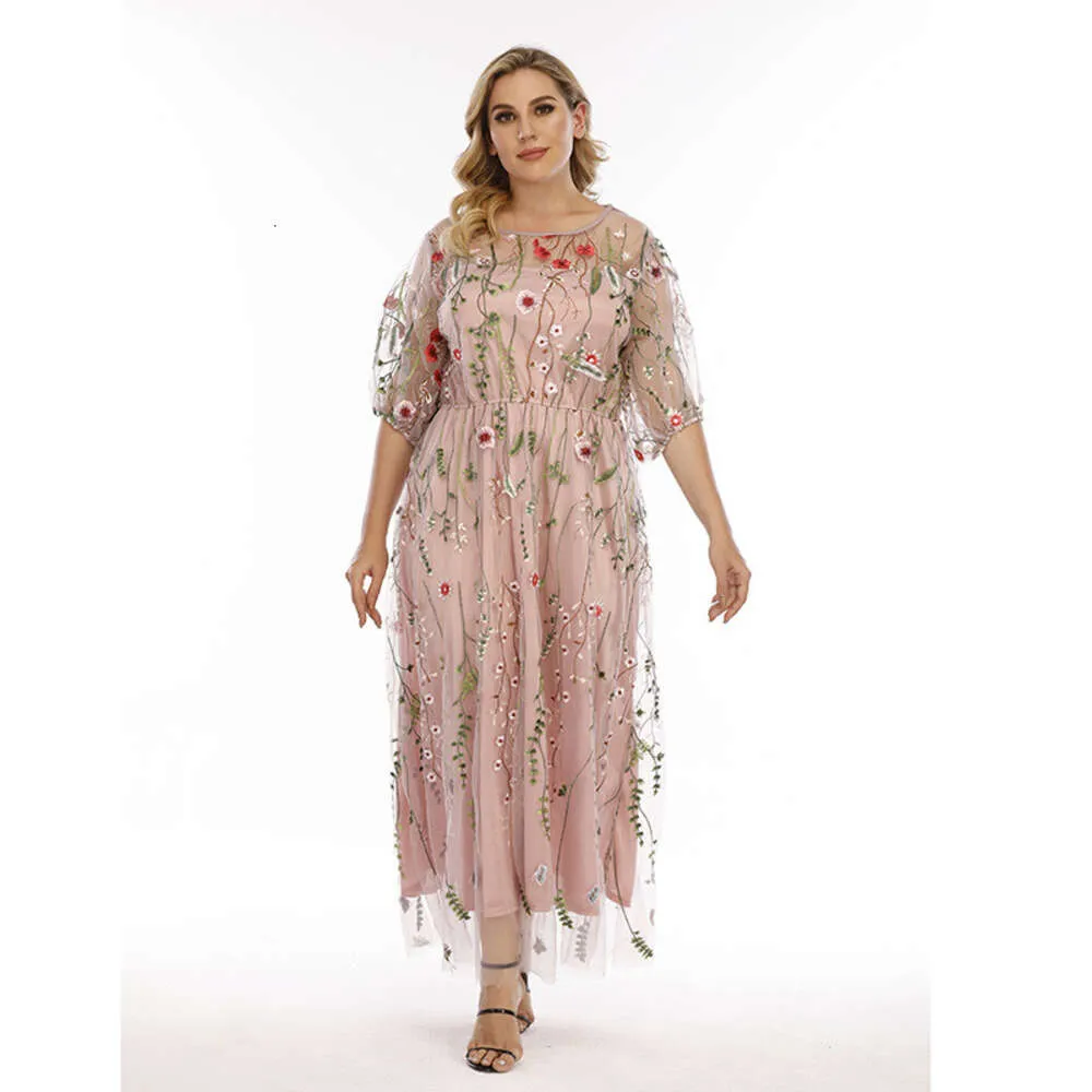 knee length dresses for ladies Best Sellers Plus Size Embroidery Formal Evening Dress