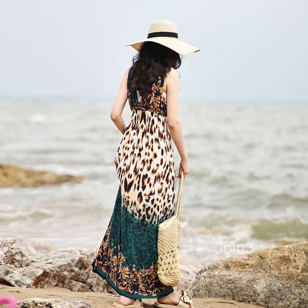beach print dress for women Avec Les Filles Women's Tropical Satin Asymmetric Drape Mini Dress - Birds of Paradise main image 0