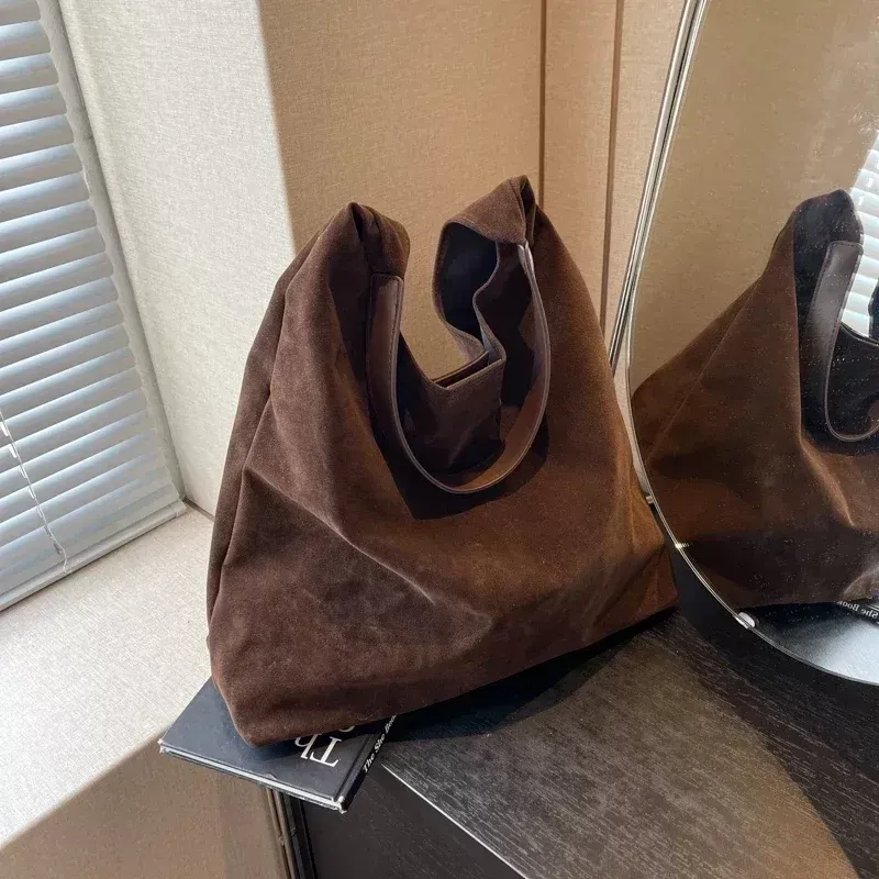 DHgate.com:2024Womens Suede Shoulder Bag, Casual Commuter DHgate.com:2024Womens Suede Shoulder Bag, Casual Commuter