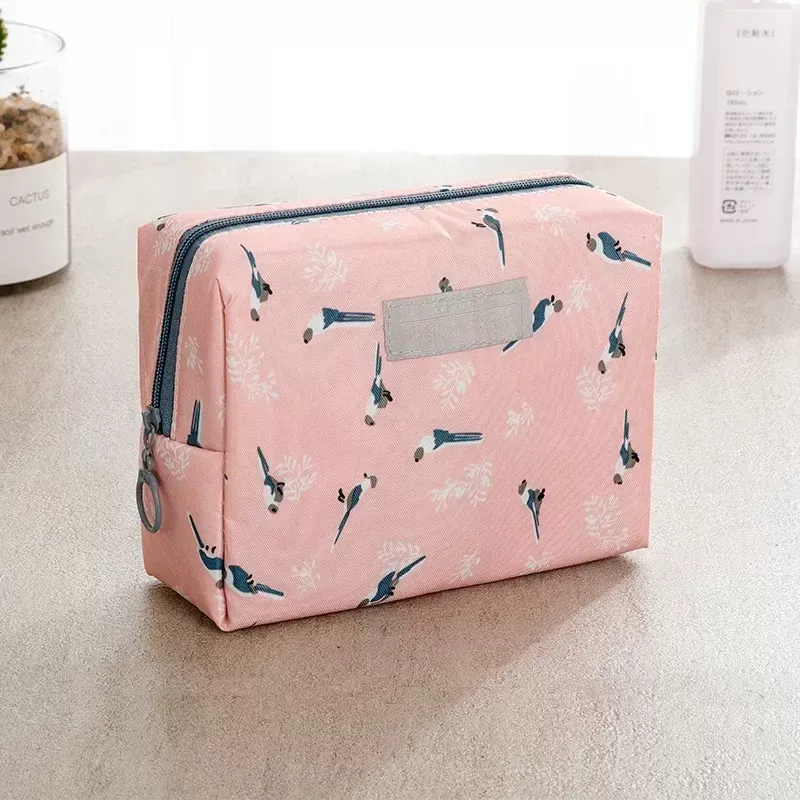 Cute Mini Portable Floral Makeup Bag For Girls Travel Beauty Organizer With Toiletry Storage And Makeup Compartments B1b8 From Glamcrossing 8 DHgate.Com