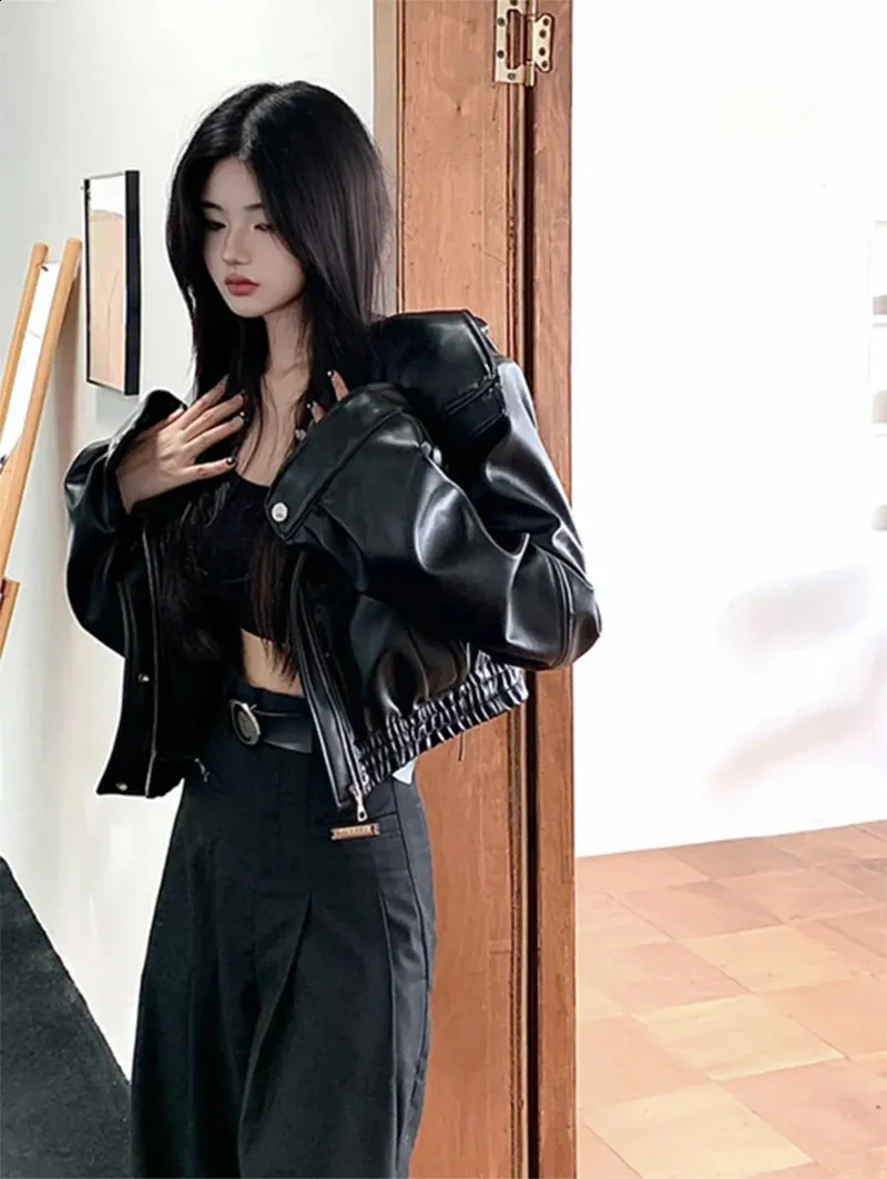 Vintage Black Cropped Leather Motorcycle Jacket