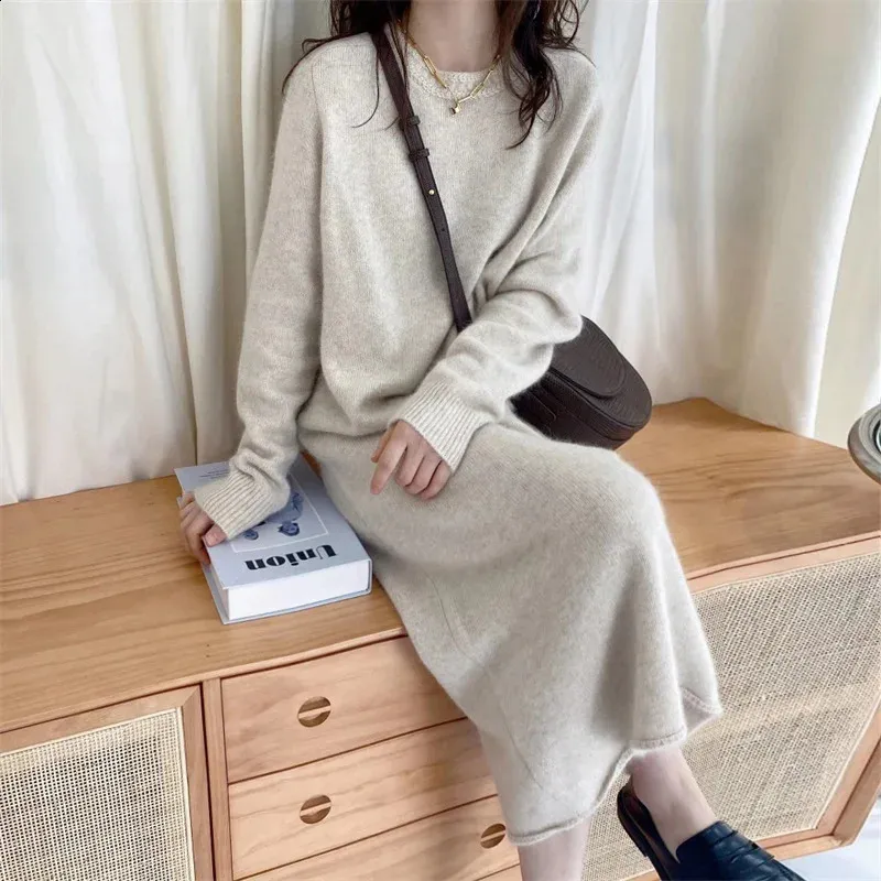 European Cashmere Midi Sweater Dress for Women - Medium Length, Loose Fit, Thick Knit Sweater for Autumn and Winter (240717)