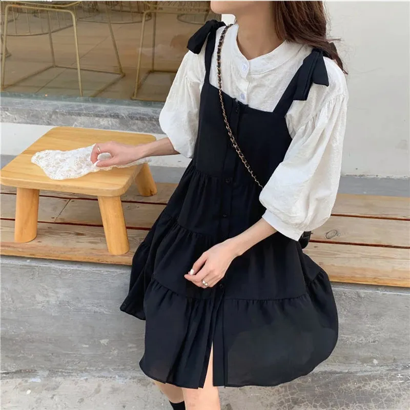 Kawaii Korean Sle 2-Piece sual Twinset Bk ss with Solid Sves, Ruffles, and A-line Silhette