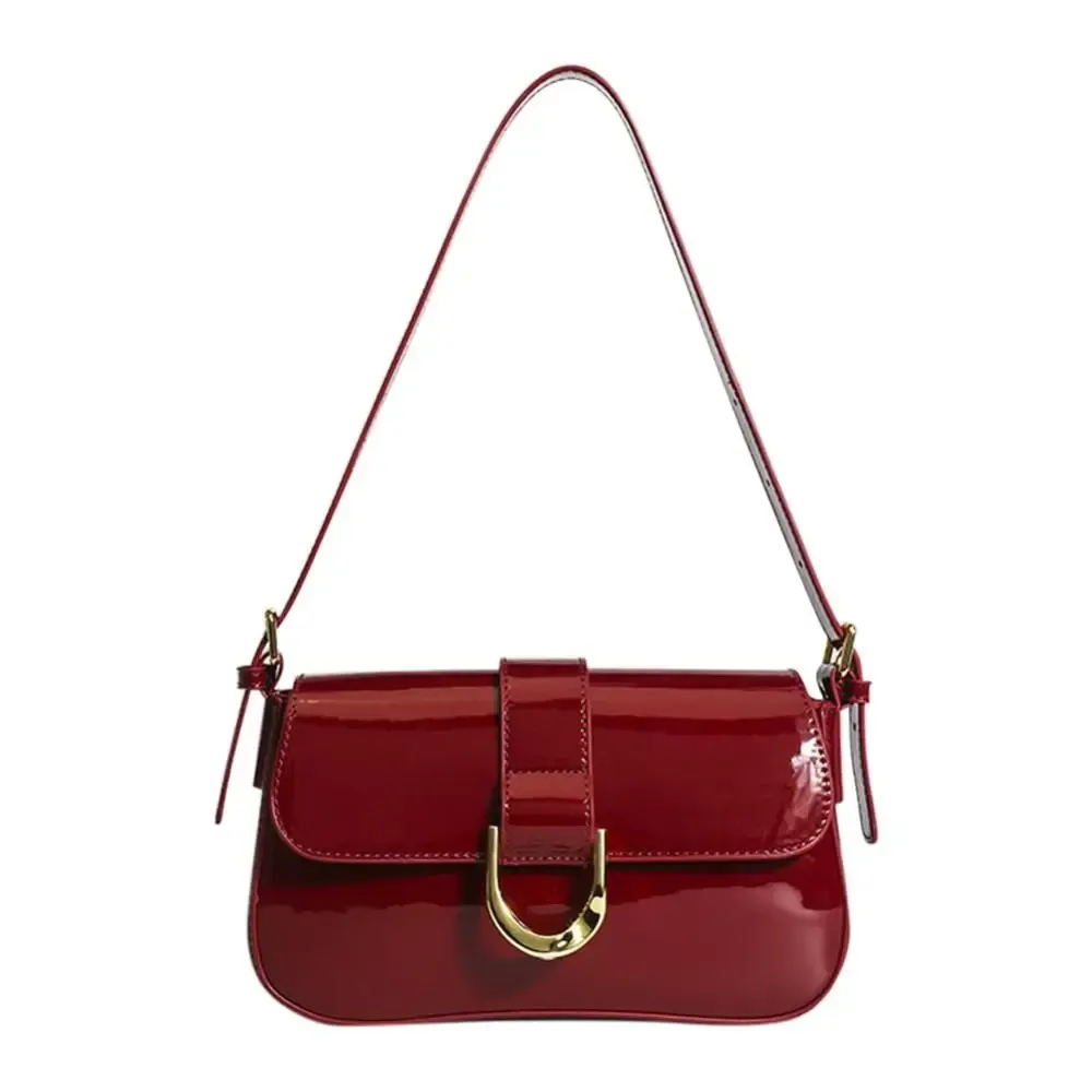 ショルダーバッグ・ポシェット HORSESHOE CROSSBODY BAG 886484ec-b293-4eef-b43e-