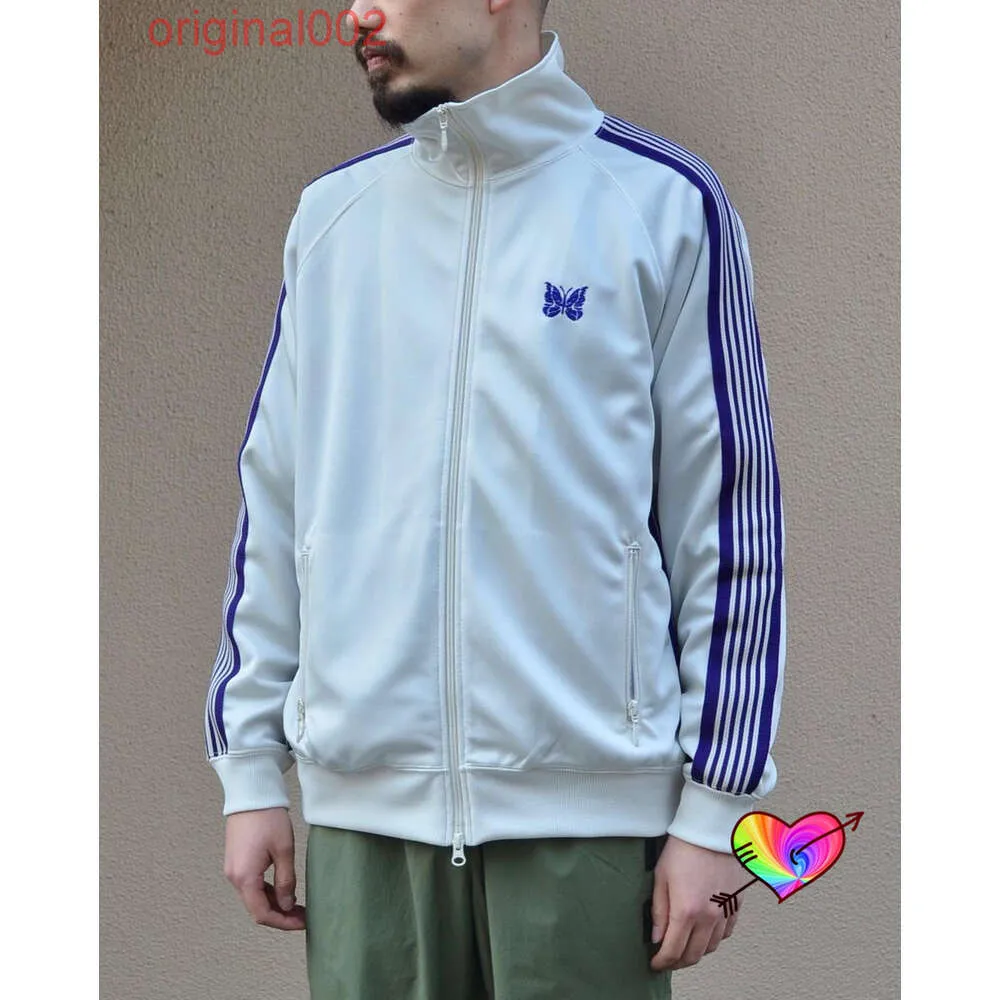 Giacca sportiva con cerniera da uomo Needles con farfalla ricamata Uomo Donna Maglia AWGE Track High Street Poly Smooth Coat_voghion.com