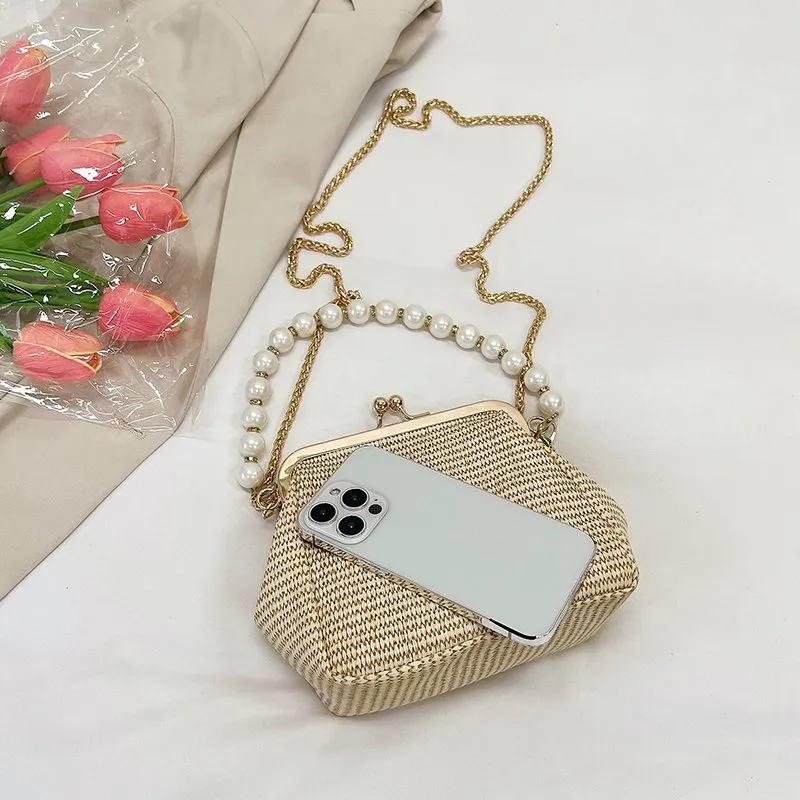 Classy clutches hotsell