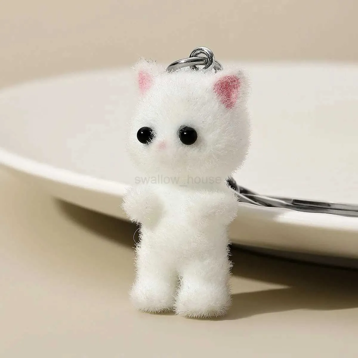 Cat Keychains: A Buyer's Guide to 3D, Flocked & More