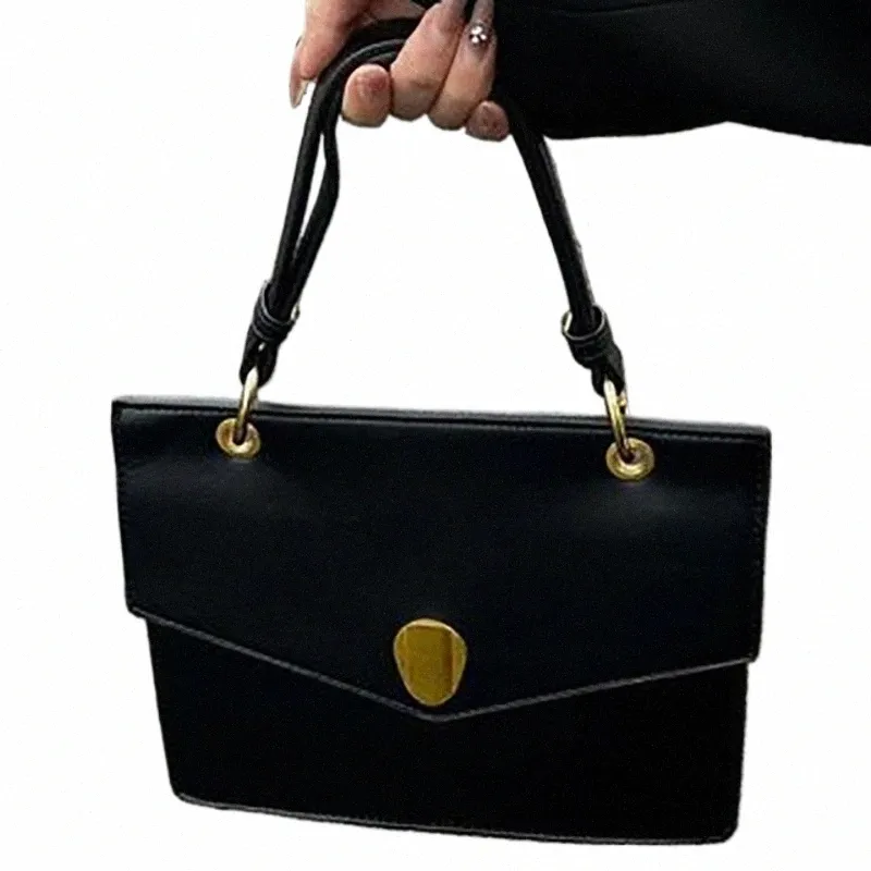 Vintage Bussin Style Womens Briefcase Shoulder Bag Shoulder Bag With Metal Buckle Minimalist Envelope Handbag K6kl From Trendytotette 26.68 DHgate.Com