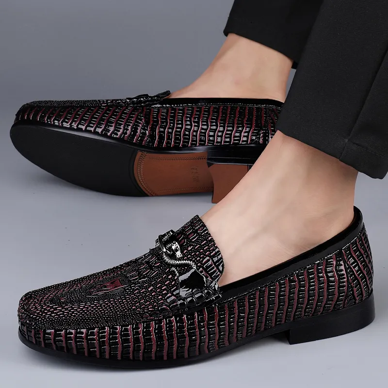 Luxury Brand Men Genuine Luxury Fashion Loafers Casual Leather Business Dress Shoes Men Social Shoe Male Wedding Walking Shoes