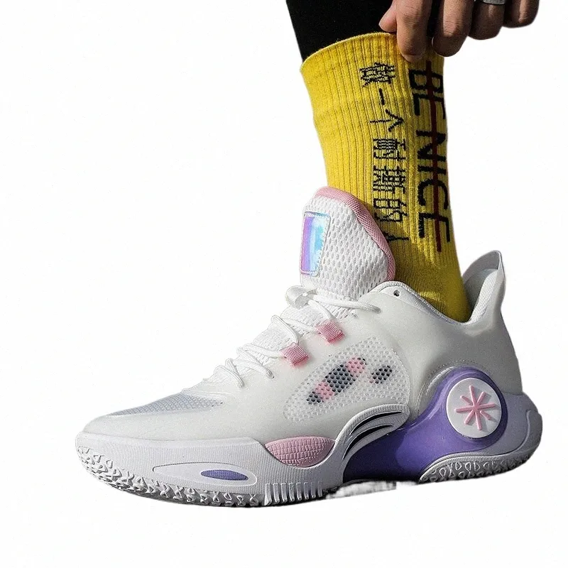 Glow-in-the-Dark Basketball Shoes: Wade Fissi Low-Top Mens Non