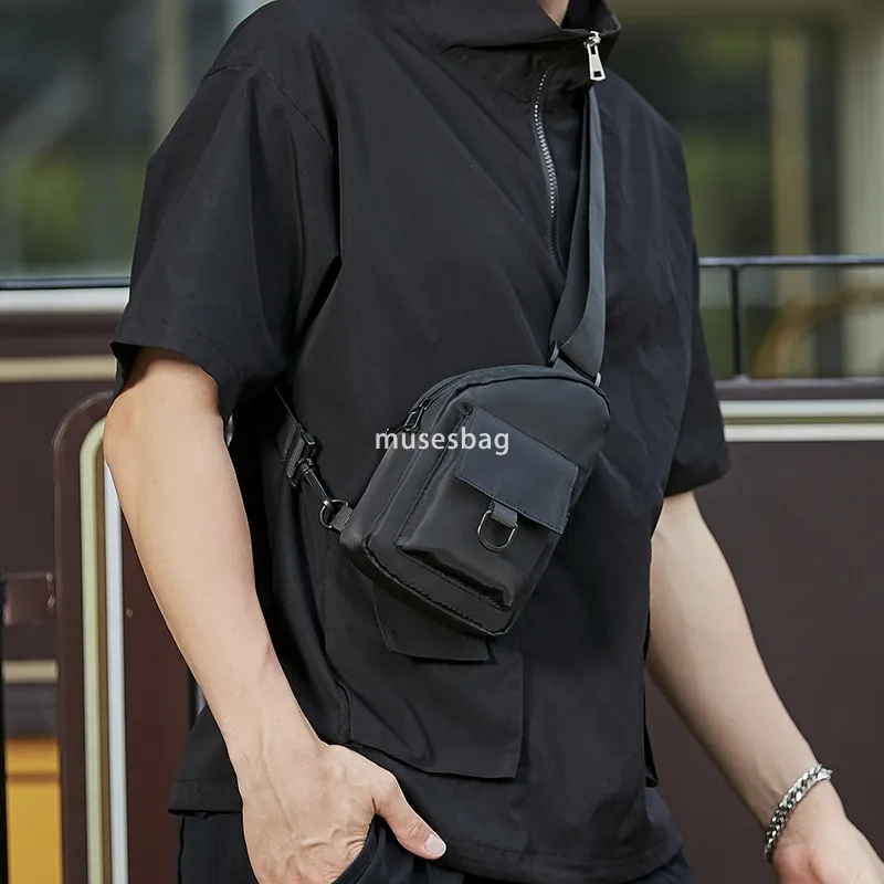 DHgate.com:Mens Casual Crossbody Bag - Multifunctional Chest