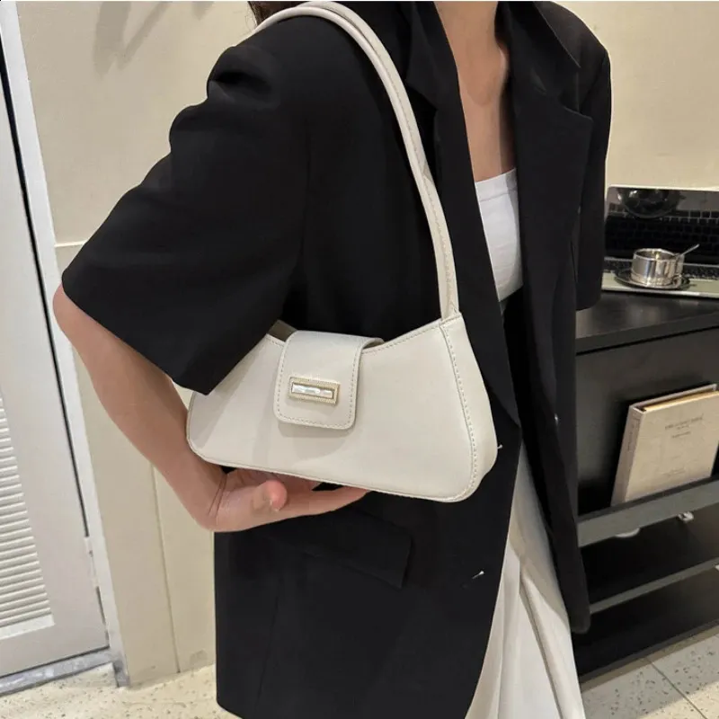 Minimalist Shoulder Bag