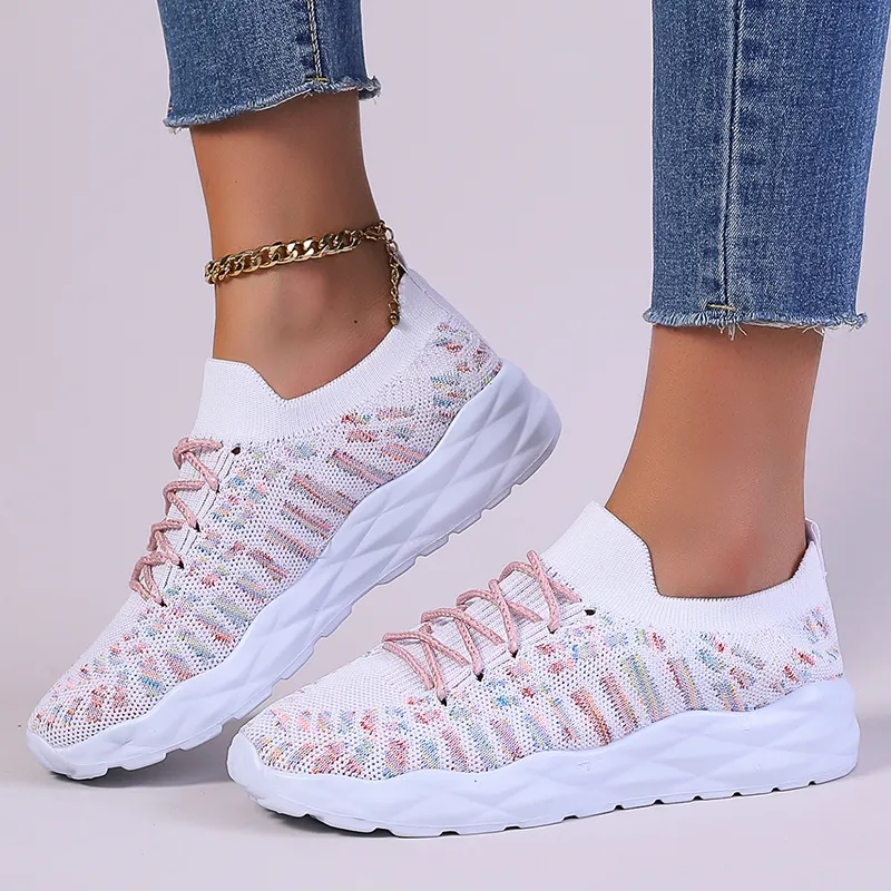 Lucy　0107 ♡ DHgate.com:Colorful Knitted Slip On Sneakers for Women