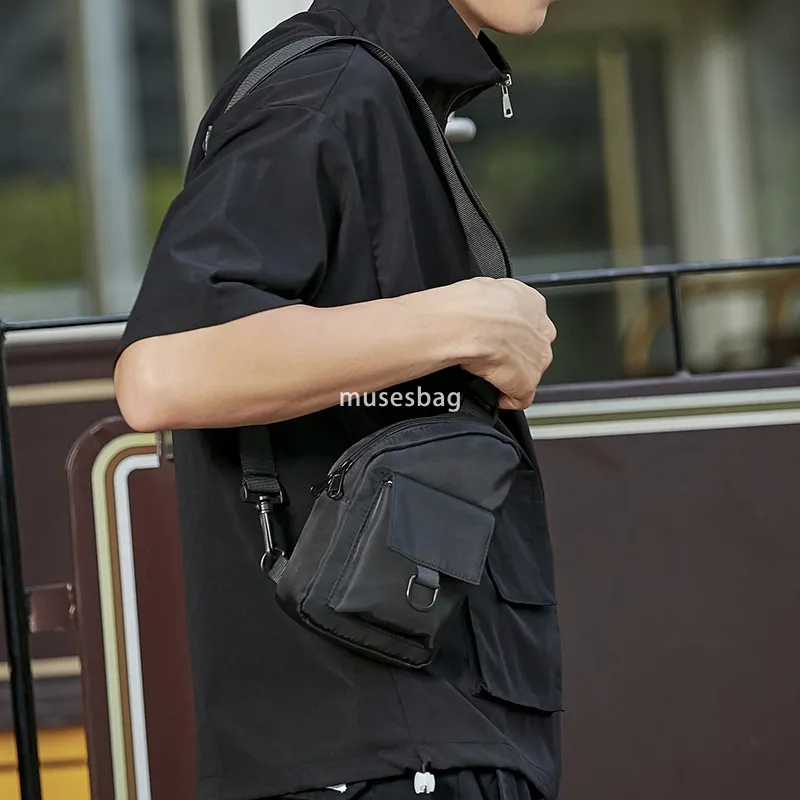 DHgate.com:Mens Casual Crossbody Bag - Multifunctional Chest