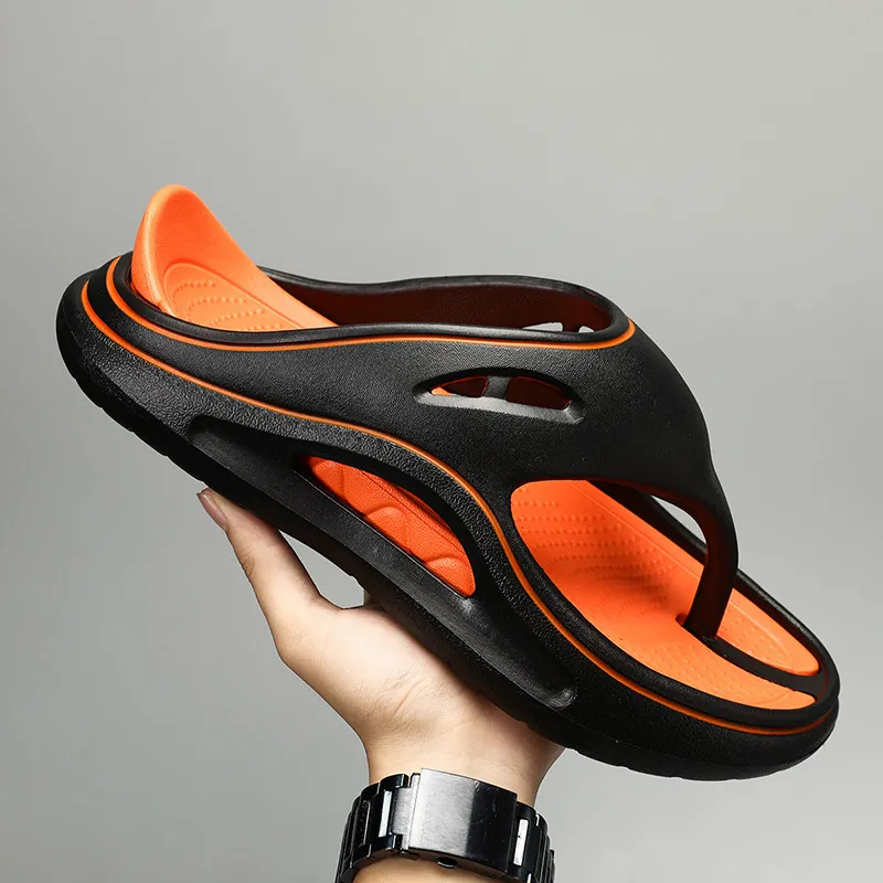 Premium Non-Slip mens flip flops for Men and Women - display picture 1