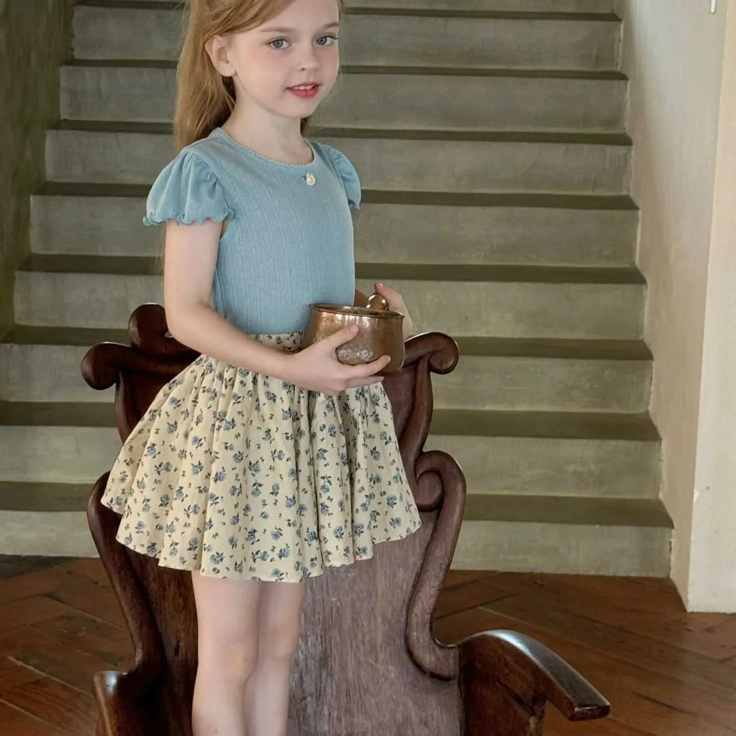 Save Big on Bulk Korea Kid Clothes Korean Style Children's Summer Outfit:  Floral Short Skirt For Girls Sweet Simple Fashion Best Deals on DHgate