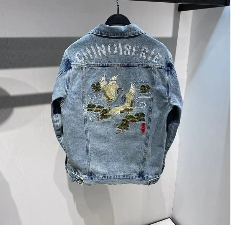 Embroidered Denim Jacket: Classic Mens Style, Premium Wash