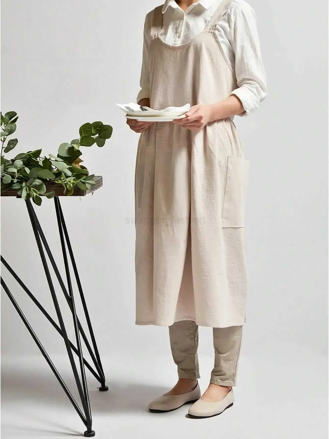 linen princess dress Short-sleeved linen dress with tropical print tropical / 44