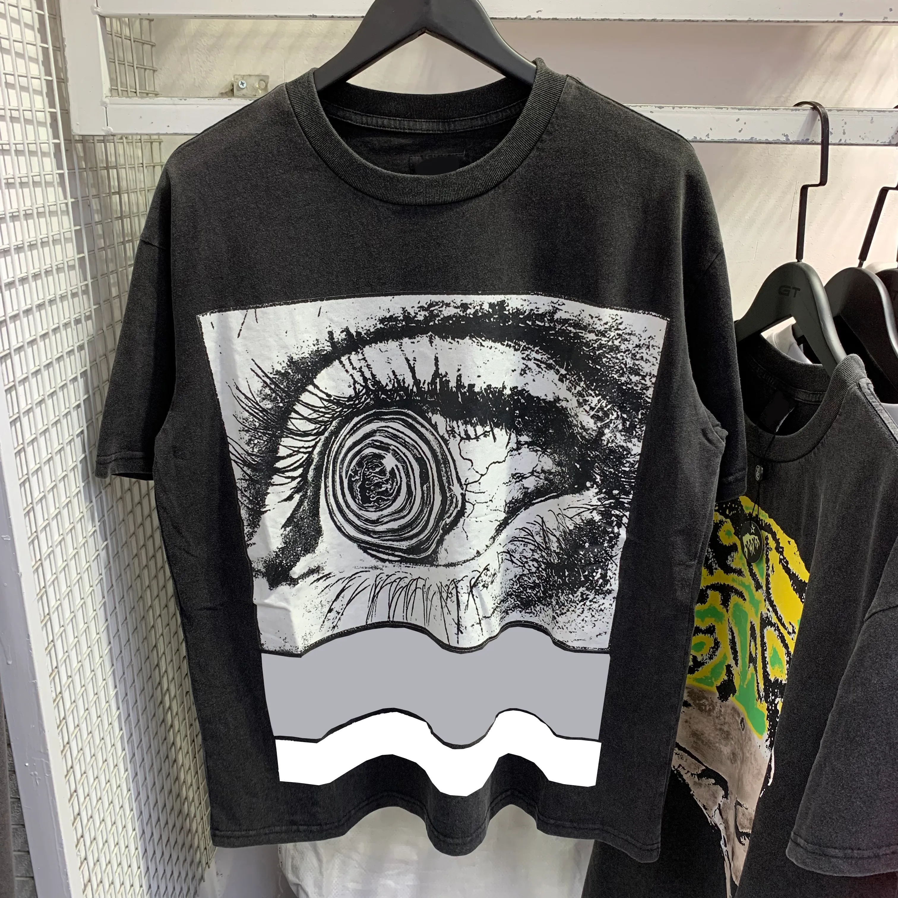 ★SATUR★ Clash Nostalgia Vintage Graphic Short Sleeve T-Shi MUSINSA | SATUR Clash Nostelgia Vintage Graphic Short