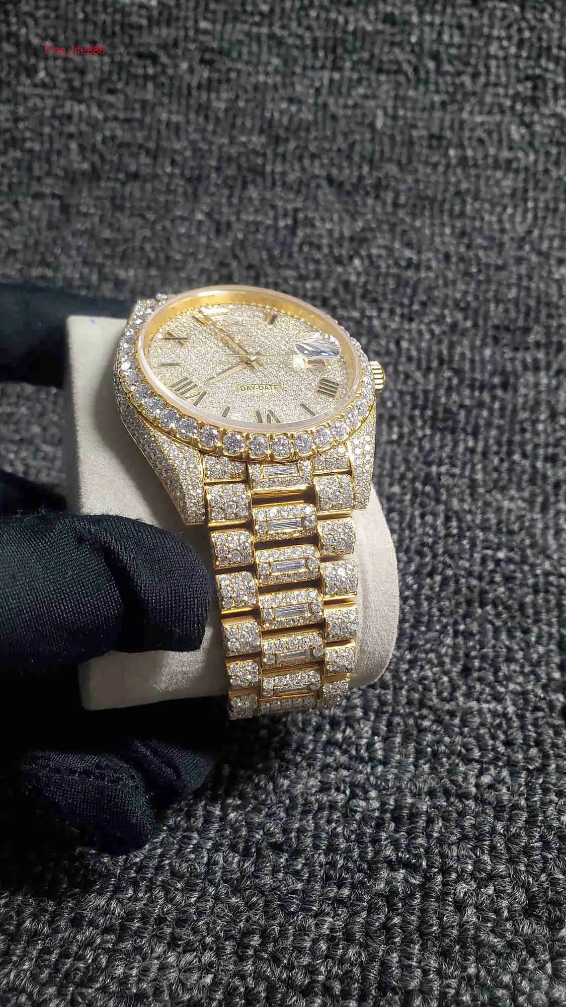 Lazl Moissanite 2024 New Iced Out Diamonds Watch Pass TT ETA 3255ムーブメントメカニカルイエローゴールド最高品質の男性luxurywamt018pqf