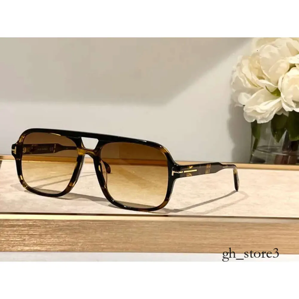 Tom Fords Solglasögon James Bond Tom Solglasögon Men Lunette de Soleil Women Brand Designer Sun Glasses Super Star Celebrity Driving Solglasögon For Ladies Shades 830