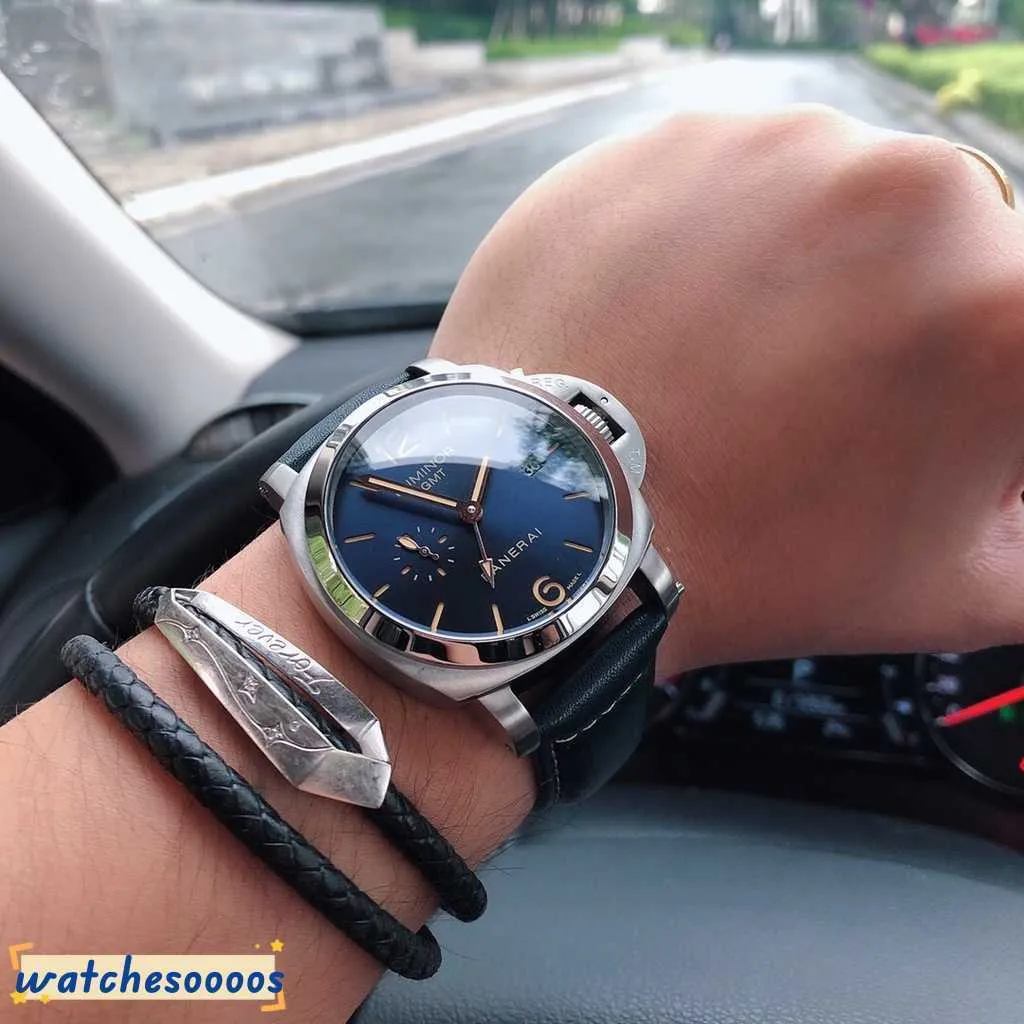 Montre suisse de luxe mécanique automatique saphir miroir 44mm * 13mm bracelet en cuir importé Hu13