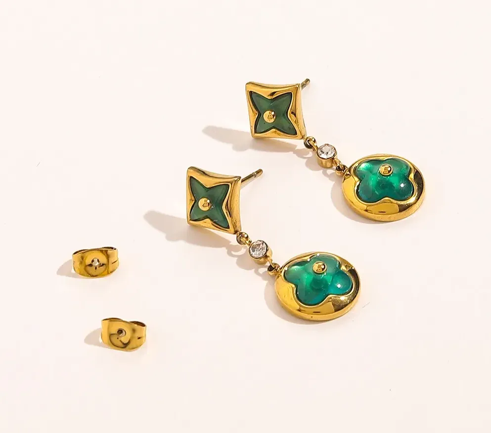 Luxury designer Women Green Four Leaf Flower Charm Earrings Necklace Bracelet Jewelry Sets Classic Flowers Stud Stainless Steel fashion accessories Girls Gifts