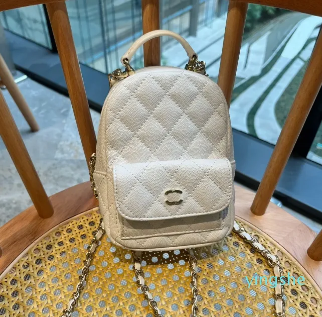 2024s Designer Backpack Luxury Shoulder Bag Schoolbag Tote bag Spacious
