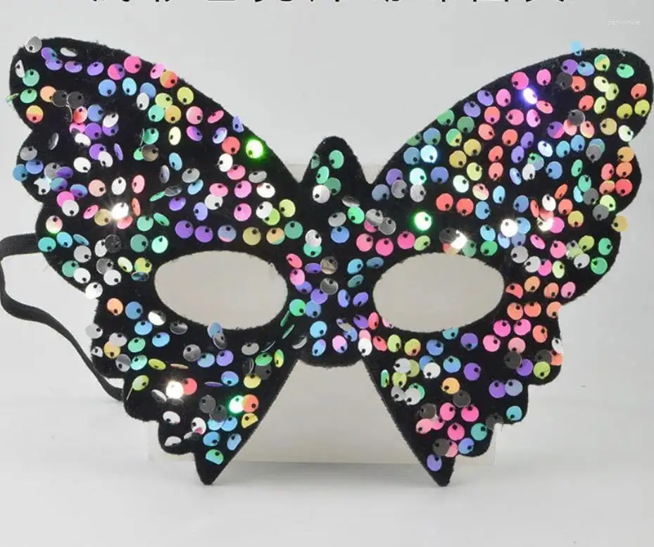 Décoration de fête 10pcs Mascarade Ball Masque Papillon Paillettes Brillant Artisanat Eyemasks Halloween Enfants Femmes Hommes Cosplay Fée Props Tissu